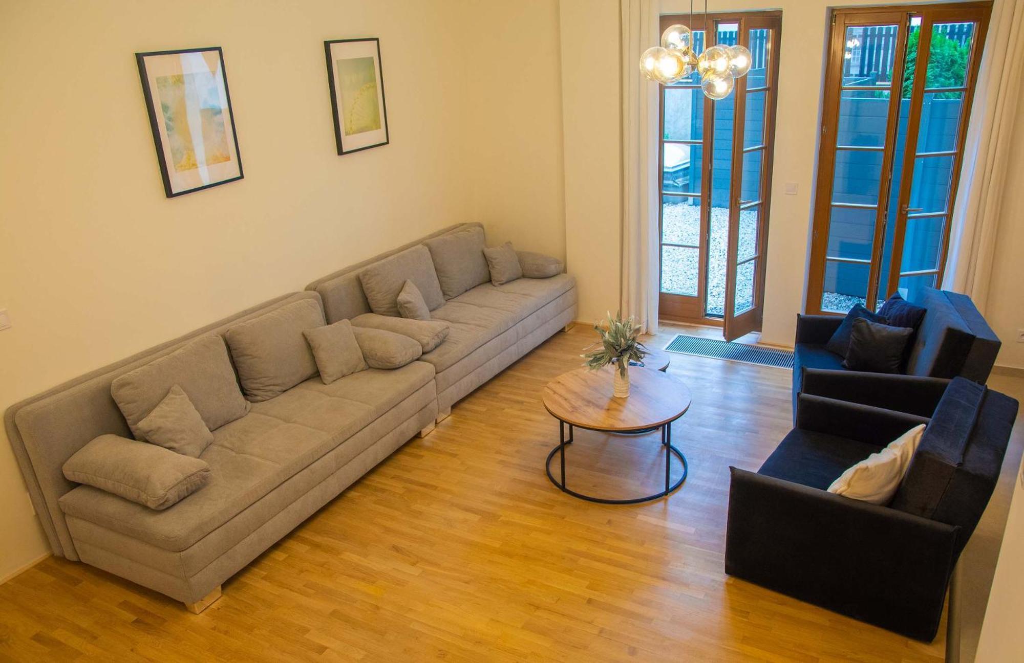 New City Centre Garden Apartment - Central Location Praga Exterior foto
